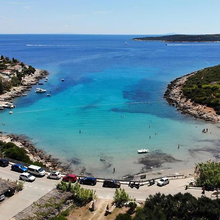 Apartments By The Sea Milna, Vis - 8944 Екстериор снимка