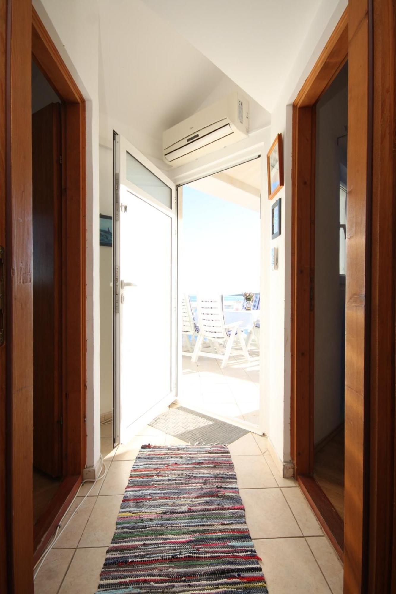 Apartments By The Sea Milna, Vis - 8944 Екстериор снимка